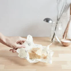 Reusable Beeswax Food Wrap Matpapir (1pk) -Campingutstyr Salg 2024 Abeego Beeswax Food Wrap Medium matpakke