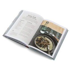 Delicious Wintertime - The Cookbook For Cold Weather Adventures -Campingutstyr Salg 2024 DeliciousWintertime gestalten book delicious winter inside05 2000x 13a0ac9c 695e 437b aea1 9d6e5daaa519
