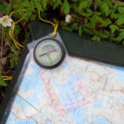 Sammenleggbar Kartmappe M/ Kompasslomme (Enkel) -Campingutstyr Salg 2024 Eagle Products Sammenleggbar Kartmappe m Kompasslomme Enkel vindu kart