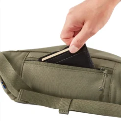 Ulvö Hip Pack Medium Rumpetaske 20 Ulvö Hip Pack Medium Rumpetaske -Campingutstyr Salg 2024 Fjellreven Ulvo Hip Pack Medium Rumpetaske baksiden lomme