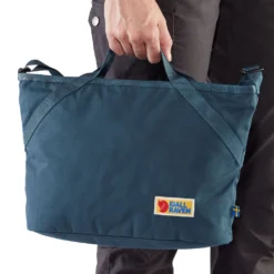 Vardag Crossbody Skulderveske -Campingutstyr Salg 2024 Fjellreven Vardag Crossbody Skulderveske Storm modell handa