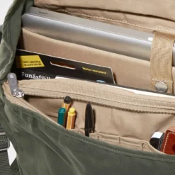 Greenland Skulderbag -Campingutstyr Salg 2024 Fjellreven Greenland Shoulder Bag skulderbag innsiden