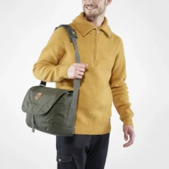 Greenland Skulderbag -Campingutstyr Salg 2024 Fjellreven Greenland Shoulder Bag skulderbag modell front