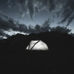 Heimplanet KIRRA Classic (2022) -Campingutstyr Salg 2024 Heimplanet KIRRA Classic telt Light Grey 2022 utenatt