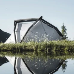 Heimplanet KIRRA Classic (2022) -Campingutstyr Salg 2024 Heimplanet KIRRA Classic telt Light Grey natur vann