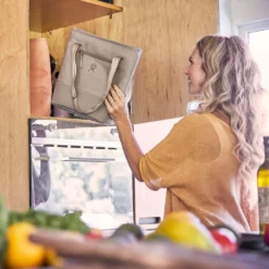 Hydro Flask Isolerende Kjøleveske (20L) -Campingutstyr Salg 2024 Hydro Flask Isolerende Kjoleveske 20L pakkes vekk