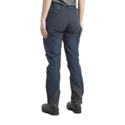 Lundhags Makke Pant Turbukse (Dame) -Campingutstyr Salg 2024 Lundhags Makke Pant Dame Light Navy Deep Blue modell bak