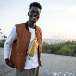 Osprey Arcane Waist Rumpetaske -Campingutstyr Salg 2024 Osprey Arcane Waist Rumpetaske Milky Tea Tan modell herre smil