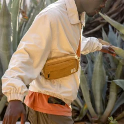 Osprey Arcane Waist Rumpetaske -Campingutstyr Salg 2024 Osprey Arcane Waist Rumpetaske Milky Tea Tan modell herre ute