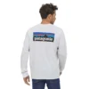 Patagonia L/S P-6 Logo Responsibili-Tee Longsleeve -Campingutstyr Salg 2024 Patagonia LS P 6 Logo Responsibili Tee Longsleeve Herre White Modell Bak