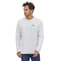 Patagonia L/S P-6 Logo Responsibili-Tee Longsleeve -Campingutstyr Salg 2024 Patagonia LS P 6 Logo Responsibili Tee Longsleeve Herre White Modell Front