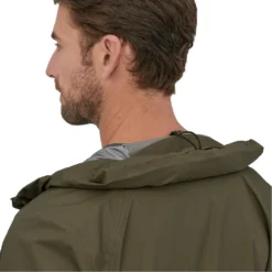 Patagonia Torrentshell 3L Jacket Regnjakke (Herre) -Campingutstyr Salg 2024 Patagonia Torrentshell 3L Jacket Regnjakke Herre modell hette bak