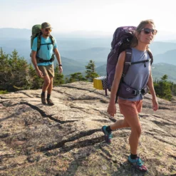 Osprey Aura AG 65 Tursekk Dame -Campingutstyr Salg 2024 S22 Atmos Aura Holz NewHampshire 4998 web 8606fd7d e2ef 41ca 84f1 e51383cfc676