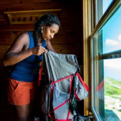 Osprey Eja Pro 55 Tursekk Dame -Campingutstyr Salg 2024 S23 EjaPro Evan Kay exp 8 23 24 49 web