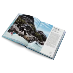 She Surf - The Rise Of Female Surfing -Campingutstyr Salg 2024 SheSurf inside04 2000x aec2b047 8b93 4c90 8529 4de62b285a79