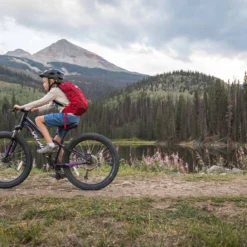 Osprey Talon 11 Jr Tursekk Gutt 19 Osprey Talon 11 Jr Tursekk Gutt -Campingutstyr Salg 2024 TalonJr S21 Holz Telluride 2654 web 370f6cc8 3744 44a8 8024 55147d1ea5c5