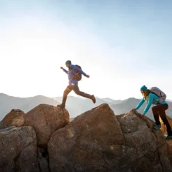 Osprey Tempest 9 Tursekk Dame -Campingutstyr Salg 2024 Talon Tempest S21 Holz IndpnsePass 25 22 9409 web