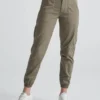 Live Free High Rise Jogger (Dame) -Campingutstyr Salg 2024 WJTS1200 LIVE LITE HIGH RISE JOGGER SLIM JOGGER FATIGUES FT 1 jpg