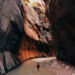 Wanderlust - Hiking On Legendary Trails -Campingutstyr Salg 2024 Wanderlust Hiking on Legendary Trails book gestalten 02 2000x 017af567 f889 4359 81a7 2e0c3dba8afe