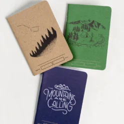 United By Blue Adventure Notebook (3-pak) -Campingutstyr Salg 2024 adventureboundnotebooks2 2000x bb606ed2 9276 44a6 8991 2912d86f3e9e