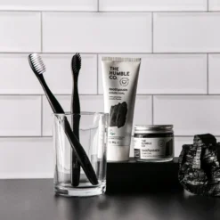 Plant Based Toothbrush - Family Pack -Campingutstyr Salg 2024 family pack plant based toothbrush 786531 800x jpg