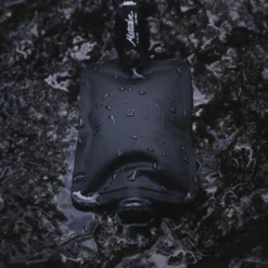 Matador FlatPack Toiletry Bottle (3-pk) -Campingutstyr Salg 2024 matador flatpak bottle visuallygeorge 005 5b1d538a bb33 4c68 a0c9 1447a06f7b17 scaled