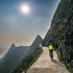 Grand Bikepacking Journeys 18 Grand Bikepacking Journeys -Campingutstyr Salg 2024 p 245 GrandBikepackingJourneys gestalten2022 NoUsageWithoutCredits 2000x png