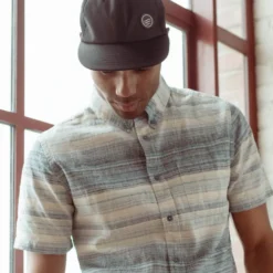 United By Blue Signature Trucker Hat -Campingutstyr Salg 2024 signature hat 1024x 9405ad5b e38f 4bf3 9379 ed0e6df78ef0