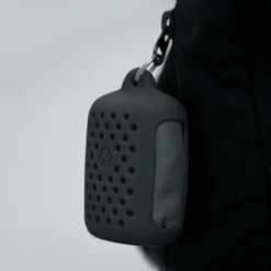 Matador NanoDry Shower Towel Small -Campingutstyr Salg 2024 towel small zipper grey 001 scaled